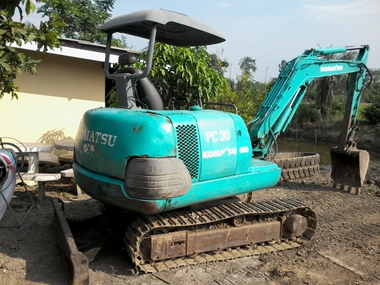 ขายPC 30-7สภาพช่วงล่าเต็ม เอวแน่น มีลายแย็ก เครื่องดีปั๊มนิ้ว แห้งๆ สภาพเหมือนรถนอก ขายPC 30-7สภาพช่วงล่าเต็ม เอวแน่น มีลายแย็ก เครื่องดีปั๊มนิ้ว แห้งๆ สภาพเหมือนรถนอก