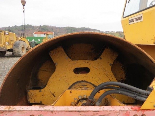 รถบด DYNAPAC CA251D #583***** 8,977hrs Tel.098-858-5524 สามภพครับ