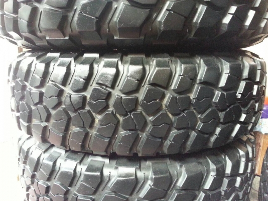 ยาง  BF MUD KM2  255 85 16