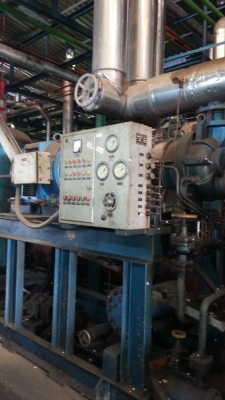 ขายคอมเพรสเซอร์ทำความเย็นขนาดใหญ่พร้อมใช้งาน 230,000 บาท