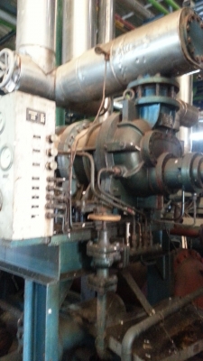 ขายคอมเพรสเซอร์ทำความเย็นขนาดใหญ่พร้อมใช้งาน 230,000 บาท