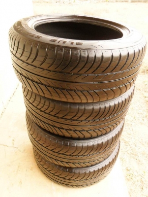 ยางขอบ17 กู๊ดเยียร์ 225-55-R17ลงพื้นปลายปี13(4เส้น3,600บ)ดอกหนามาก ยางขอบ17 กู๊ดเยียร์ 225-55-R17ลงพื้นปลายปี13(4เส้น3,600บ)ดอกหนามาก