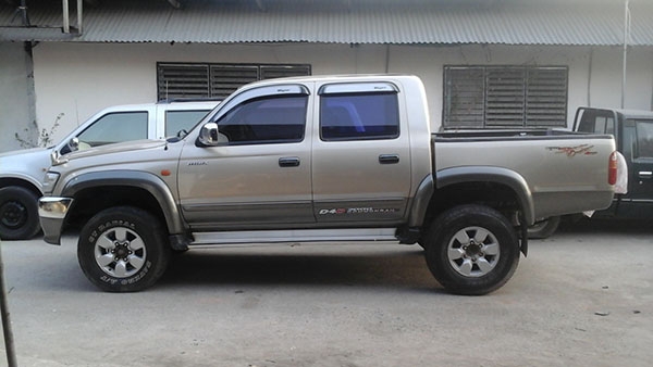 SPORT CRUISER 3.0 G 4WD D4D ตัวTop