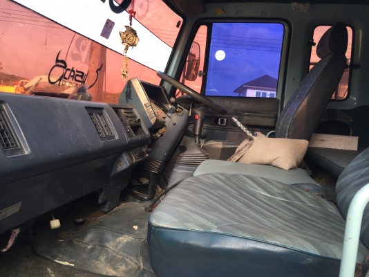 10ล้อดั้ม ISUZU 240 แรง นางฟ้าแท้ รถเดิมสภาพพร้อมใช้ สีด้อยสักหน่อย ห้างแท้ ปี*38 ดั้ม SMM เครื่องสวยคัสซีสวย...