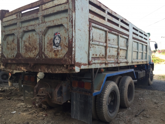 10ล้อดั้ม ISUZU 240 แรง นางฟ้าแท้ รถเดิมสภาพพร้อมใช้ สีด้อยสักหน่อย ห้างแท้ ปี*38 ดั้ม SMM เครื่องสวยคัสซีสวย...