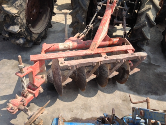 แทรคเตอร์ อิเซกิ TU1700 พร้อมผาน 4 และโรตารี่