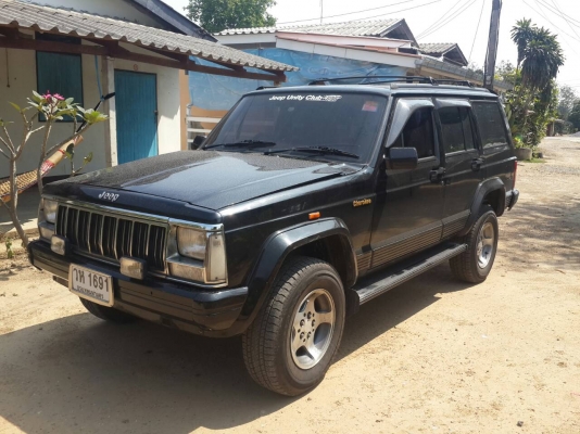 ขายรถ 4 ล้อ Jeep Cherokee 4×4 เกียร์ออโต้ 4000 C.cคานแข็ง ขายรถ 4 ล้อ Jeep Cherokee 4×4 เกียร์ออโต้ 4000 C.cคานแข็ง