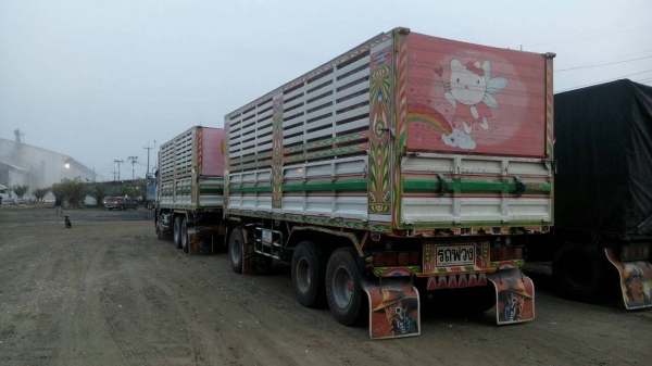 ขายดาวน์รถพ่วง 22 ล้อ 2 เพลา กระบะเหล็กคอกเกษตรดั้ม ISUZU 360  ปี.56 รถสวยวิ้งน้อย ยาง.90\% แม่.ลูก ราคา.1200000 ต่อรอง