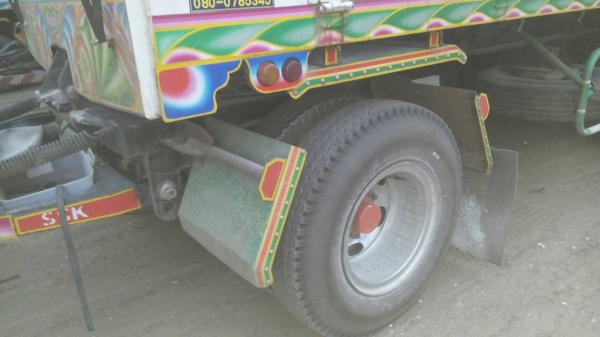 ขายดาวน์รถพ่วง 22 ล้อ 2 เพลา กระบะเหล็กคอกเกษตรดั้ม ISUZU 360  ปี.56 รถสวยวิ้งน้อย ยาง.90\% แม่.ลูก ราคา.1200000 ต่อรอง