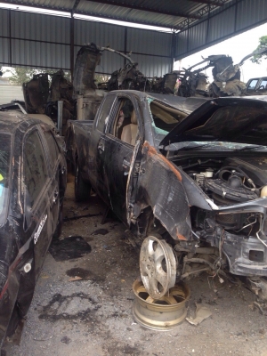 วีออสตัวE ปี03 เกียรธรรมดา บุคคลโอนลอยๆ หรือเเยกขายอะไหลทุกอย่างมีอีกหลายรุ่น วีออสตัวE ปี03 เกียรธรรมดา บุคคลโอนลอยๆ หรือเเยกขายอะไหลทุกอย่างมีอีกหลายรุ่น