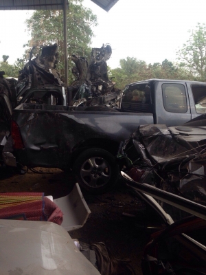 วีออสตัวE ปี03 เกียรธรรมดา บุคคลโอนลอยๆ หรือเเยกขายอะไหลทุกอย่างมีอีกหลายรุ่น วีออสตัวE ปี03 เกียรธรรมดา บุคคลโอนลอยๆ หรือเเยกขายอะไหลทุกอย่างมีอีกหลายรุ่น