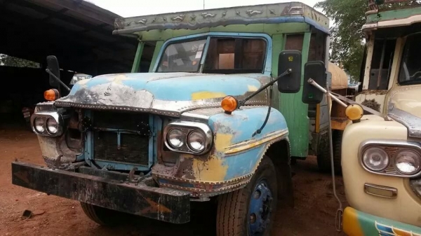 ขายรถน้ำหกล้อ เครื่อง EH700 รถใช้งานอยู่ ยางใหม่6 เส้น แบตเตอรี่ใหม่