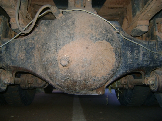 F 17   168แรง  2เพลา  เกียร์กลาง  รถพร้อมใช้งาน  ราคา  660,000 บาท