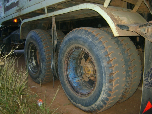 F 17   168แรง  2เพลา  เกียร์กลาง  รถพร้อมใช้งาน  ราคา  660,000 บาท