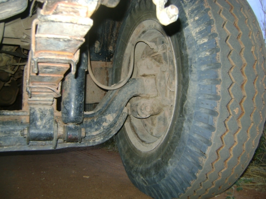 F 17   168แรง  2เพลา  เกียร์กลาง  รถพร้อมใช้งาน  ราคา  660,000 บาท