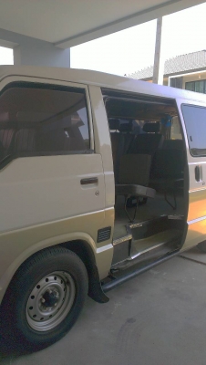 รถตู้มือ 2 สภาพดี ราคา 75000 บาท