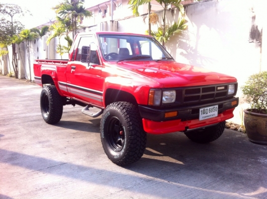 ขายฮีโร่LN 51 บอดี้ตัวนอก ใส่ชุดยก สภาพสวยเนี๊ยบ  รถใช้เอง