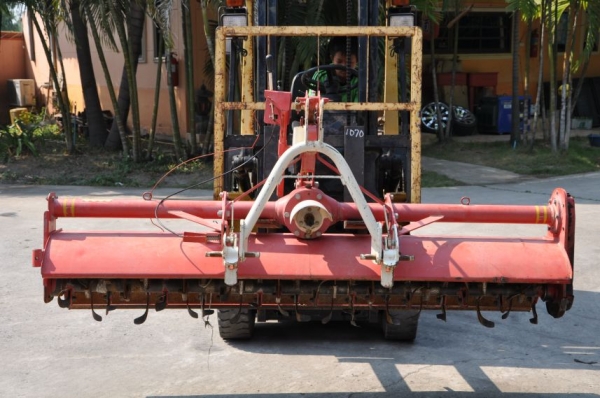 ขายโรตารี่ตีดิน กว้าง2.10เมตร สภาพสวยเดิมจากญี่ปุ่นยังไม่เคยใช้ในไทย 25,000เท่านั้น!!