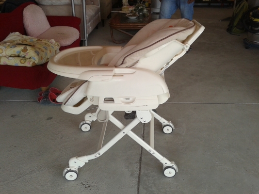 เก้าอี้โยกปรับสูงต่ำได้เอนนอนได้