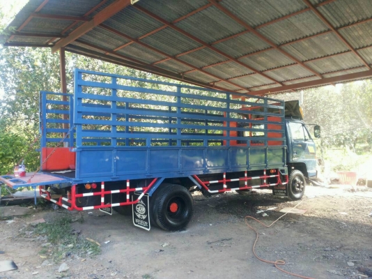 ขายด่วน รถหกล้อ ISUZU 115 , 5เมตร สภาพพร้อมใช้