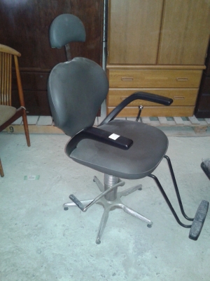 เก้าอี้ตัดผม