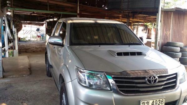 ขายรถวีโกแช้ม3.0ปี2011 ขายรถวีโกแช้ม3.0ปี2011