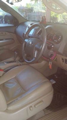 ขายรถวีโกแช้ม3.0ปี2011 ขายรถวีโกแช้ม3.0ปี2011