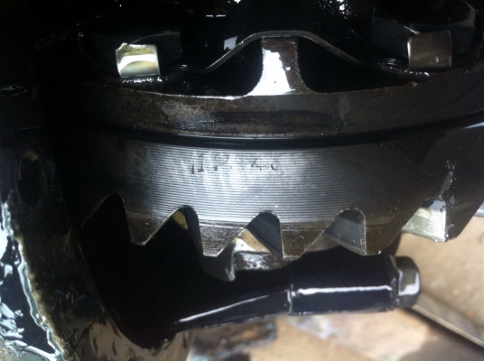 ขายเฟืองท้ายโตโยต้า  3.5 (12/43) ใส่ ไมตี้,ไทเกอร์  7500  บาท