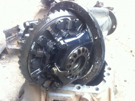 ขายเฟืองท้ายโตโยต้า  3.5 (12/43) ใส่ ไมตี้,ไทเกอร์  7500  บาท