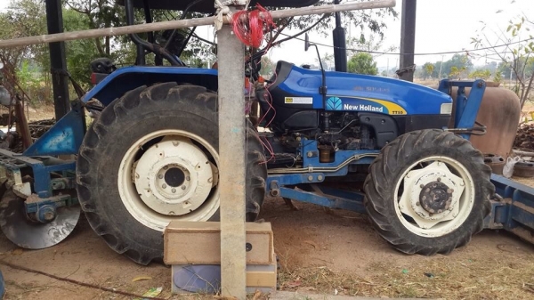 ขายรถไถ นิวฮอนแลนด์ รถออกป้ายแดงมาได้ ปีเดียว เล่มพร้อม ขายรถไถ นิวฮอนแลนด์ รถออกป้ายแดงมาได้ ปีเดียว เล่มพร้อม