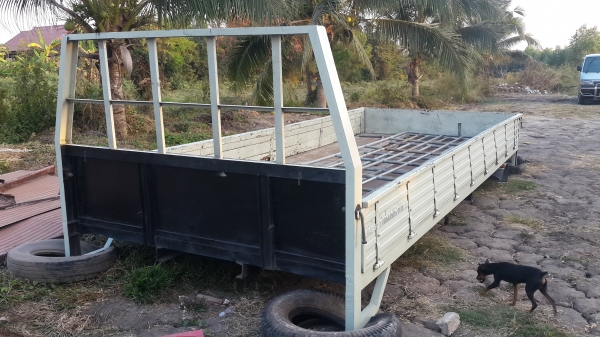 ขายกะบะ พร้อมคอกเหล็ก ยาว 5.5 เมตร