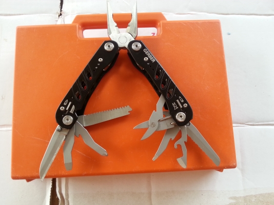 Multi-tool เครื่องมือสาระพัดประโยชน์ Multi-tool เครื่องมือสาระพัดประโยชน์