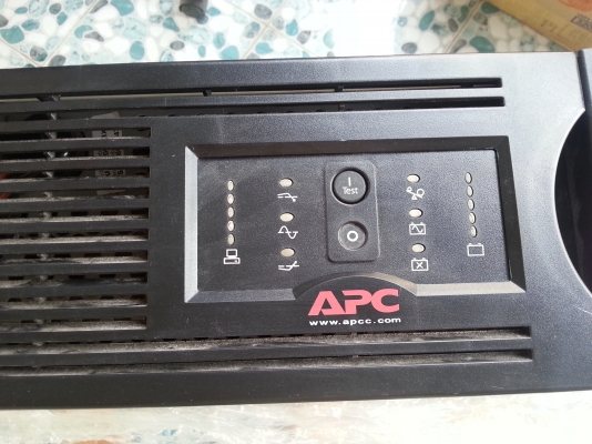 UPS "APC" ตัวใหญ่ ติดตั้งตู้ Rack