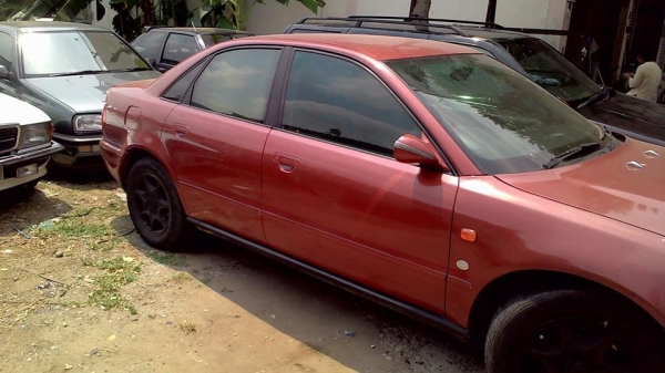 ขายAudi A4 97เครื่อง2.4V6 125,000 โทร 0889517836 คุณเก่ง ขายAudi A4 97เครื่อง2.4V6 125,000 โทร 0889517836 คุณเก่ง