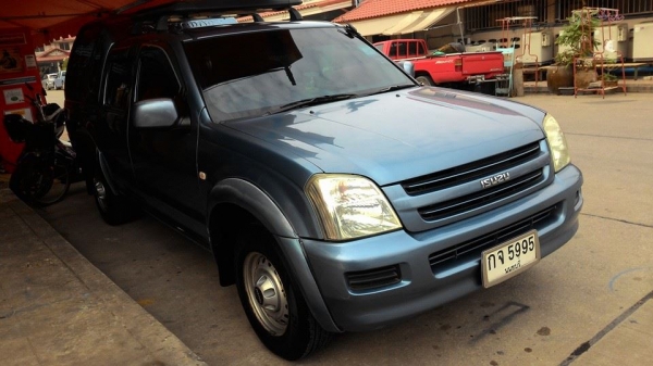 ขายIzusu cab4 2Jz LPGหัวฉีด มือเดียว แอร์หลัง สภาพพร้อมใช้ 085-3529501 คุณตั้น