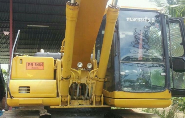 แบคโฮ KOMAT&#039;SU-PC200-6 สภาพดีสวยเดิมทุกระบบ พร้อมลุยงาน เล่มทะเบียนมีพร้อม