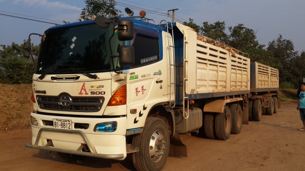 ขายด่วนHINO MEGA344พ่วงแม่ลูกสภาพพร้อมใช้สุดๆโทร0843923995