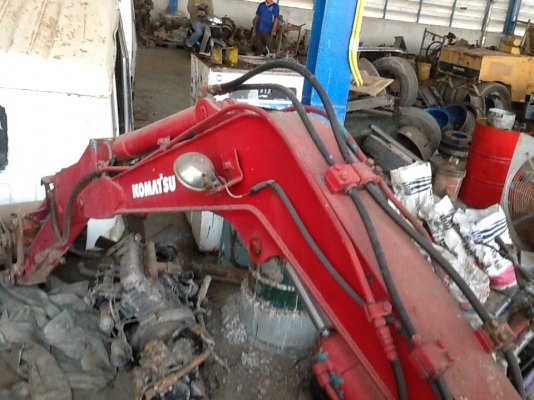 รถขุดล้อยางkomutsu fc20 สภาพดีพร้อมใช้เก่าญี่ปุ่น