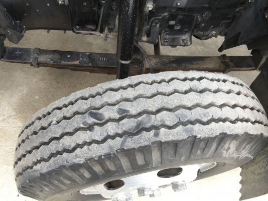 ขาย6ล้อNPR130โบรถห้างปลายปี50ไฟเพชร