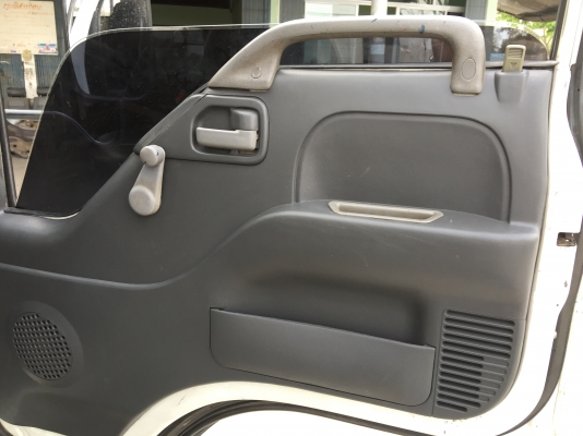 ขาย6ล้อNPR130โบรถห้างปลายปี50ไฟเพชร