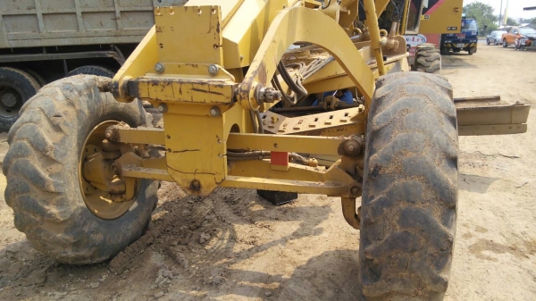 ขายด่วน 2คัน เกรดเดอร์&รถบดสั่นสะเทือน CATERPILLAR ขายด่วน 2คัน เกรดเดอร์&รถบดสั่นสะเทือน CATERPILLAR