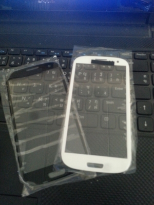 พร้อมขาย พร้อมส่ง หน้าจอนอก samsung s3 i9300 400 บาท