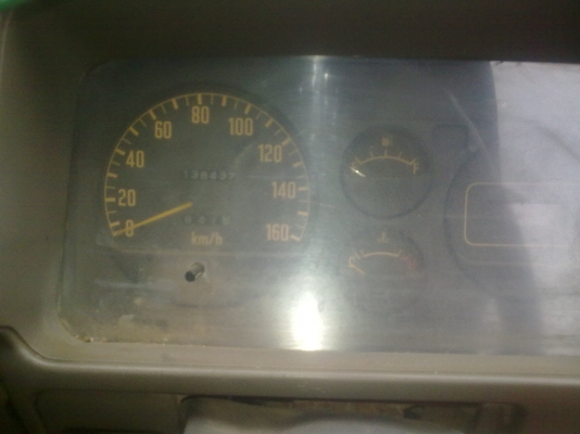 ขายหกล้อ ISUZU NPR 120 แอร์ ขายหกล้อ ISUZU NPR 120 แอร์