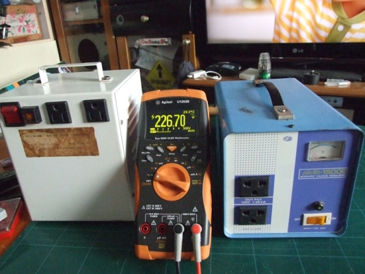 หม้อแปลงไฟจาก 220v ==> 100v ขนาด 1,000W (1KVA)