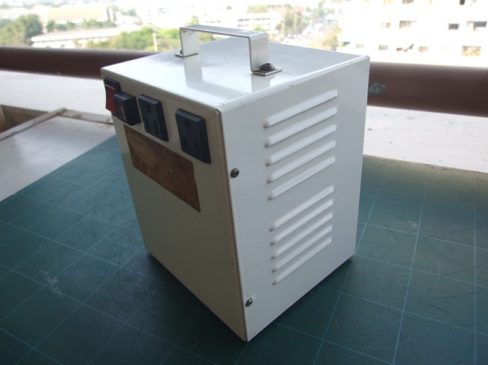 หม้อแปลงไฟจาก 220v ==> 100v ขนาด 1,000W (1KVA)
