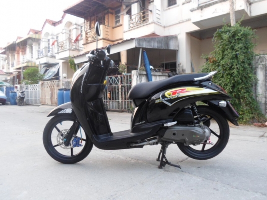 ยังไงก็ขาย Scoopy-i ปี55 ป้ายทะเบียนเลขเรียงสวยๆ ได้ทั้งป้าย ได้ทั้งรถ รถบ้านเดิมๆ ชุดโอนครบ