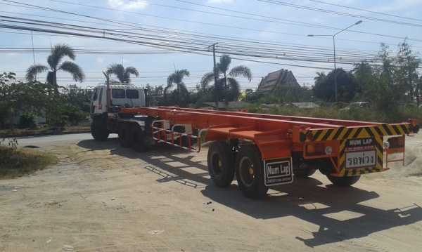 รถเทรลเลอร์ นำลาภ มงคลสยาม หางก้างปลา 40 ฟุต 2 เพลานำลาภ ใหม่