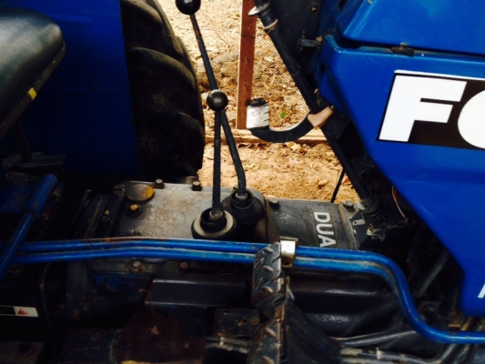 รถไถ FORD 6640 2 เพลา คานหน้า คาลาไล รถไถ FORD 6640 2 เพลา คานหน้า คาลาไล