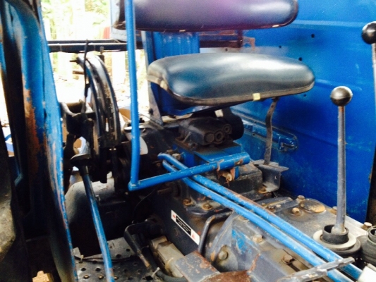 รถไถ FORD 6640 2 เพลา คานหน้า คาลาไล รถไถ FORD 6640 2 เพลา คานหน้า คาลาไล