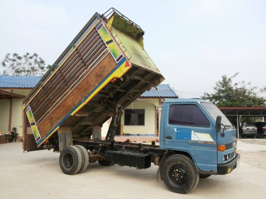 ขายด่วน รถบรรทุก 6 ล้อ ISUZU NPR 110 แรง ดั้มเกษตร สภาพเดิมๆ สวย พร้อมใช้งาน ราคาสุดคุ้ม ขายด่วน รถบรรทุก 6 ล้อ ISUZU NPR 110 แรง ดั้มเกษตร สภาพเดิมๆ สวย พร้อมใช้งาน ราคาสุดคุ้ม